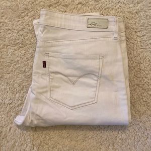 Levi’s Jeans